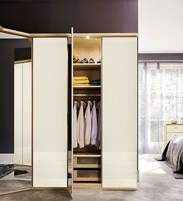 Built-in Wall-Hidden Wardrobe 