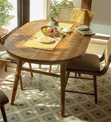 Solid wood strong 4 seater dining table with chair